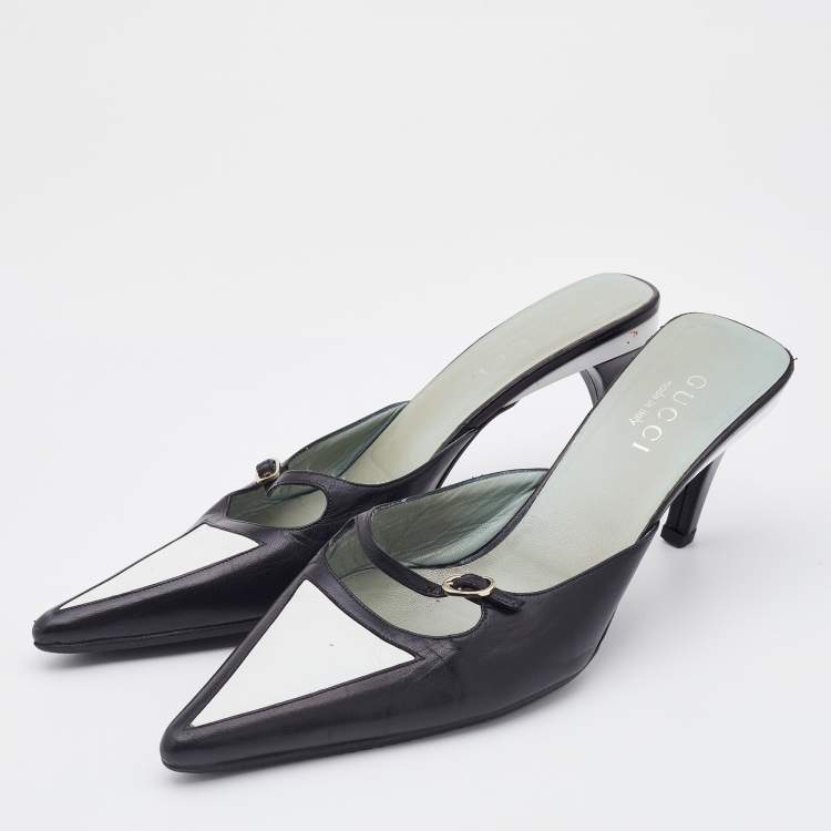 Gucci Vintage Black good and White Leather Heel Sandals