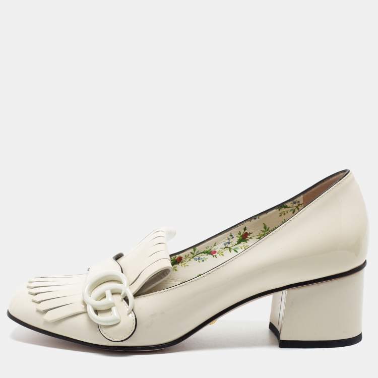 Pre Owned Gucci Cream Patent Leather Double G Fringes Mid Heel Pumps Size 37.5