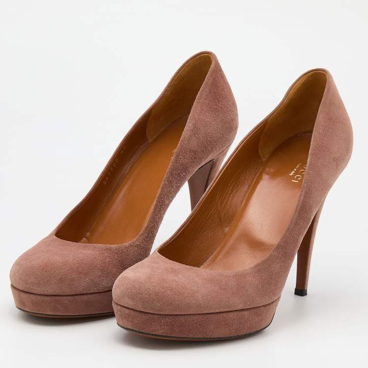 Pre Owned Gucci Pink Suede Round Toe Pumps Size 40