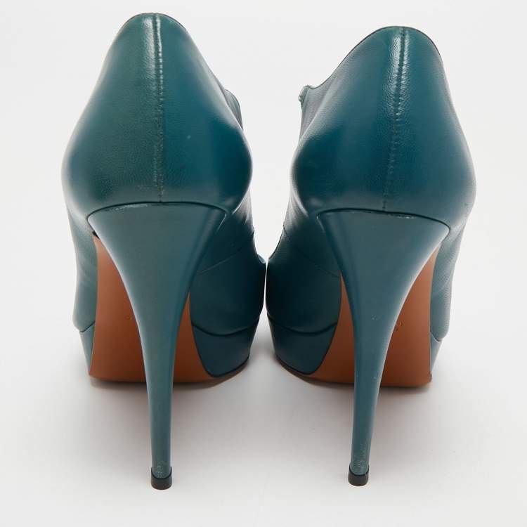 Pre Owned Gucci Teal Leather Betty T-Strap Platform Pumps Size 38