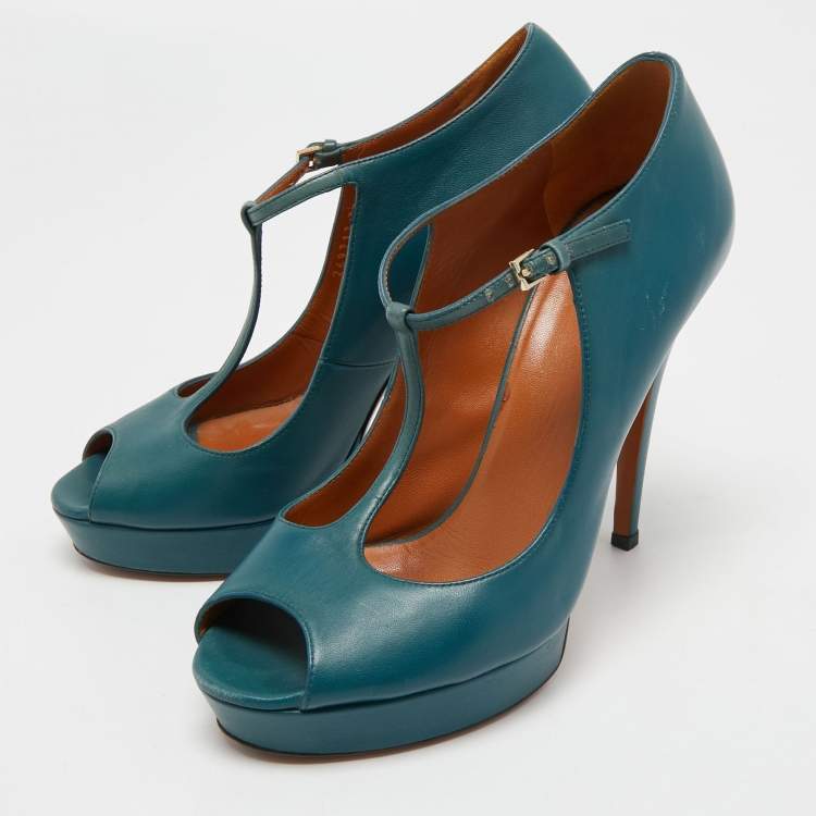 Pre Owned Gucci Teal Leather Betty T-Strap Platform Pumps Size 38