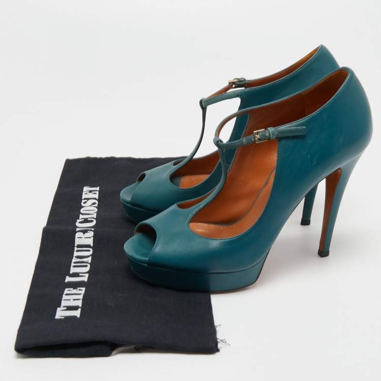 Pre Owned Gucci Teal Leather Betty T-Strap Platform Pumps Size 38
