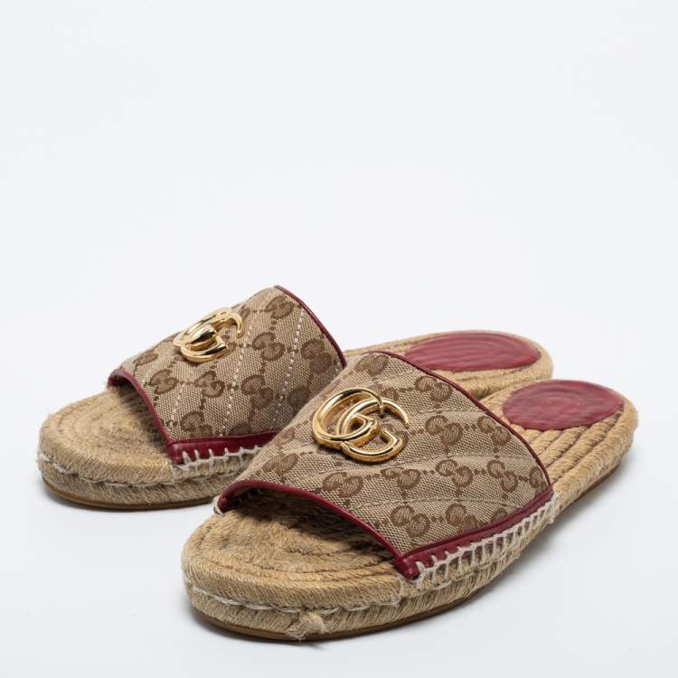Pre Owned Gucci Beige Canvas GG Espadrilles Flat Sandals  Size 39