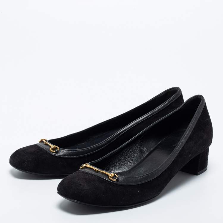 مملوكة مسبقًا Gucci Black Suede And Leather Horsebit Block Heel Pumps Size 38