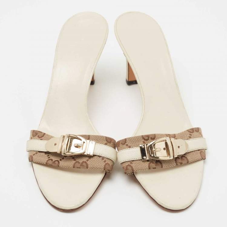 Pre Owned Gucci Off White Leather and GG Canvas Buckle Detail Slide Sandals Size 37