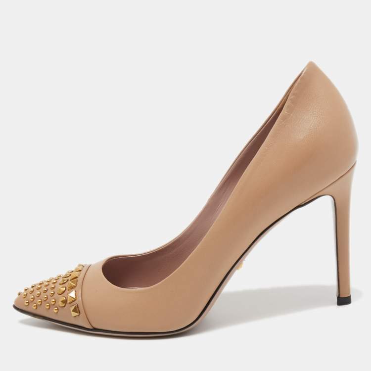 Pre Owned Gucci Beige Leather Studded Coline Pumps Size 36