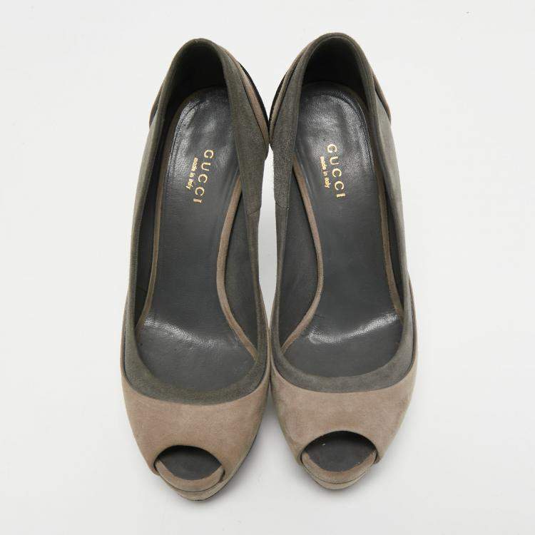 مملوكة مسبقًا Gucci  Multicolor Suede Tricolour Peep Toe Platform Pumps Size 36