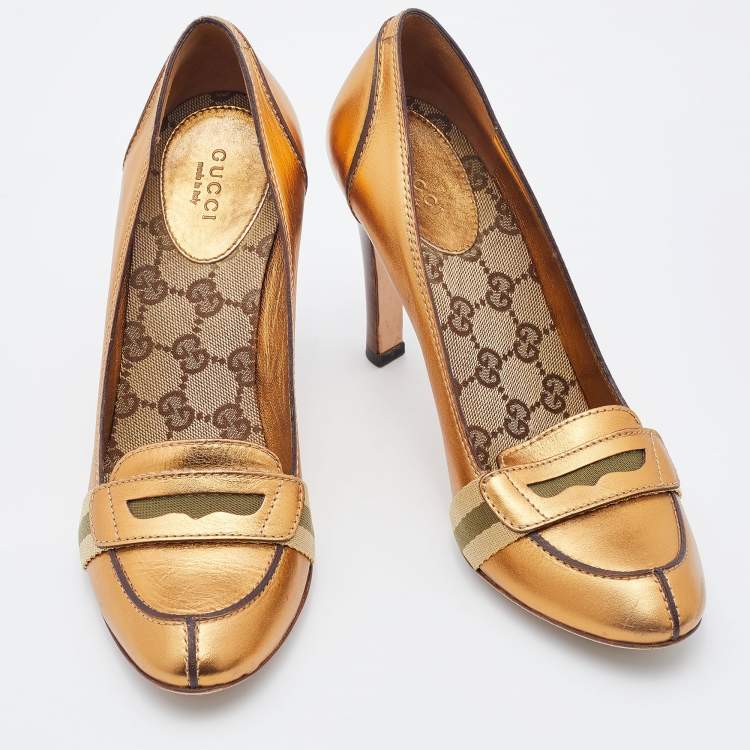 Pre Owned Gucci Metallic Gold Leather Lifford Penny Loafer Pumps Size 37.5