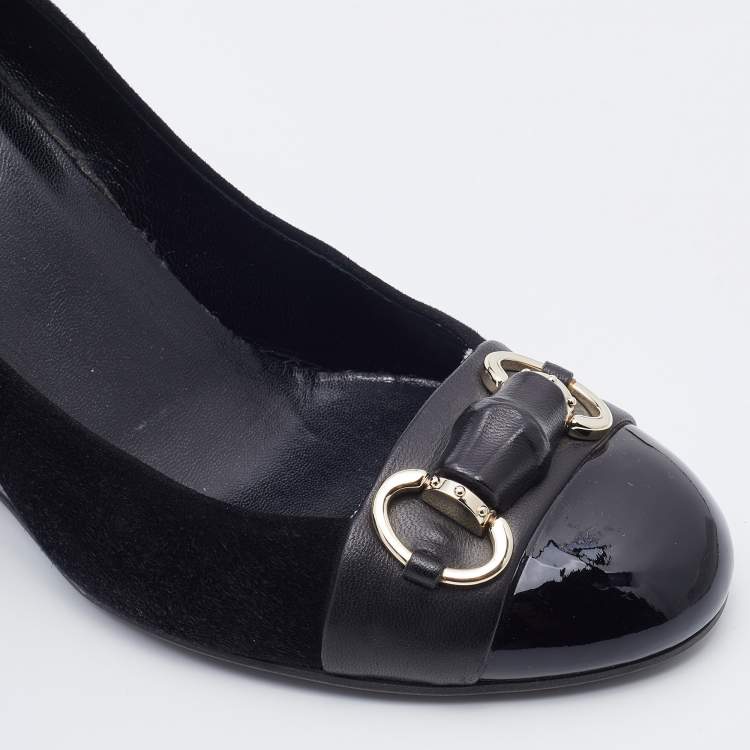 Pre Owned Gucci Black Suede and Patent Leather Horsebit Wedge Pumps Size 37.5