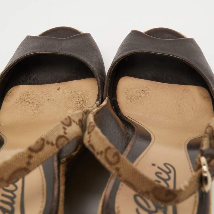Pre Owned Gucci Brown Monogram Canvas and Leather Slingback Wedge Pumps Size 39.5