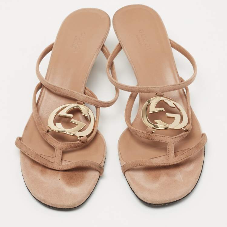 Pre Owned Gucci Beige Suede Interlocking G Kitten Heel Slide Sandals Size 39.5