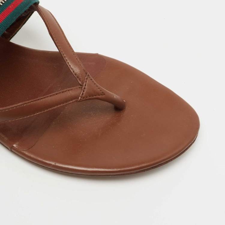 Pre Owned Gucci Brown Leather and Canvas Web Thong Flats Size 37.5