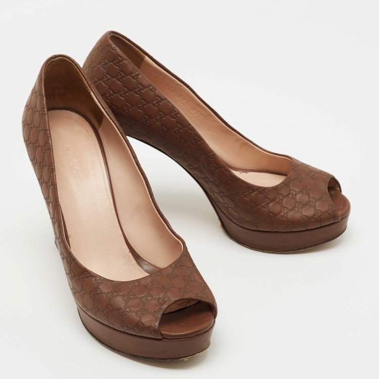 Pre Owned Gucci Brown Microguccissima Leather Peep Toe Platform Pumps Size 37.5