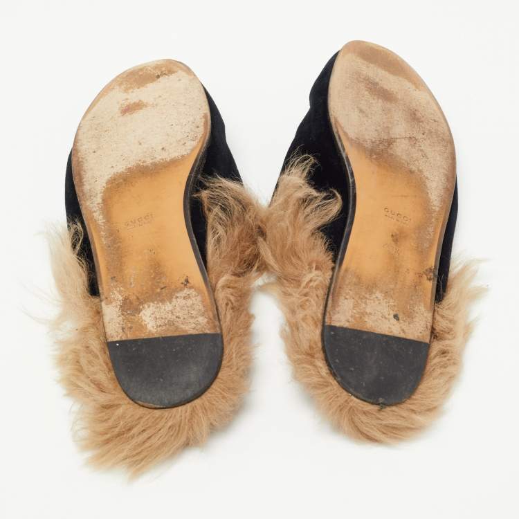 Pre Owned Gucci Navy Blue Fur and Velvet Princetown Mules Size 40.5 