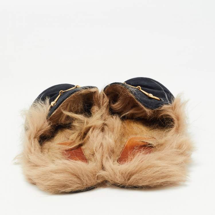 Pre Owned Gucci Navy Blue Fur and Velvet Princetown Mules Size 40.5 