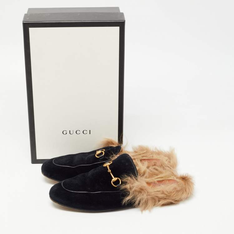Pre Owned Gucci Navy Blue Fur and Velvet Princetown Mules Size 40.5 