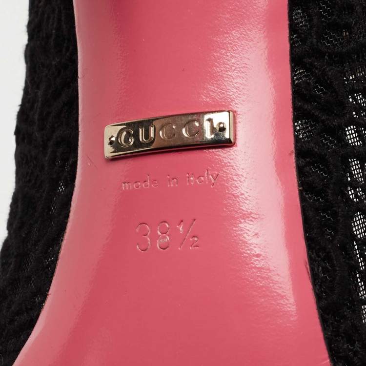 Pre Owned Gucci Black Lace Virginia Mary Jane Pumps Size 38.5