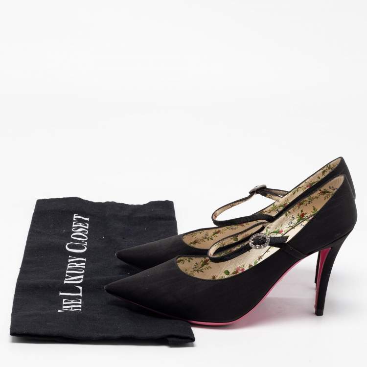 Pre Owned Gucci Black Fabric Virginia Mary Jane Pumps Size 36.5