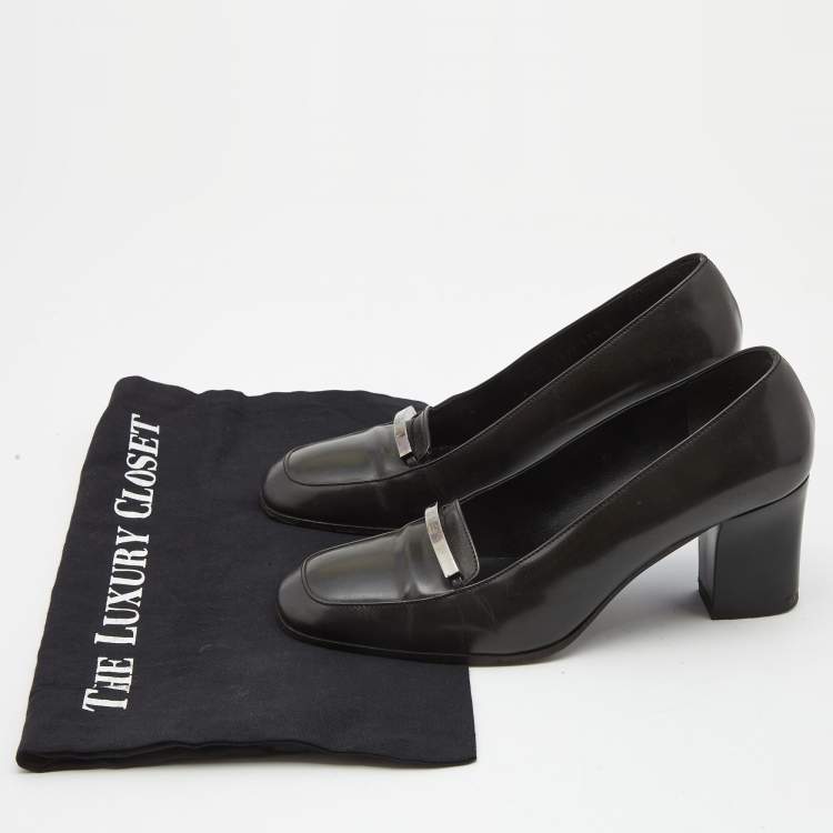Pre Owned Gucci Dark Grey Leather Loafer Pumps Size 37.5