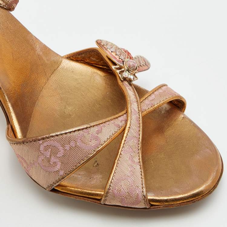 Pre Owned Gucci Metallic Gold Brocade Fabric and Leather Bee Embellished Ankle Strap Sandals Size 37