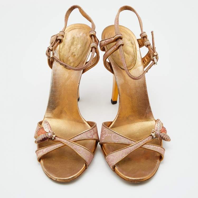 Pre Owned Gucci Metallic Gold Brocade Fabric and Leather Bee Embellished Ankle Strap Sandals Size 37
