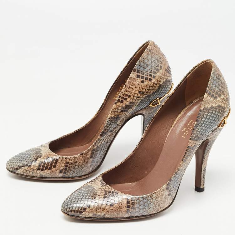 مملوكة مسبقًا Gucci Two Tone Python Leather Platform Pumps Size 36.5