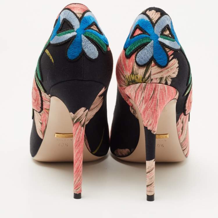 Pre Owned Gucci Black/Pink Floral Satin Ophelia Pumps Size 40.5