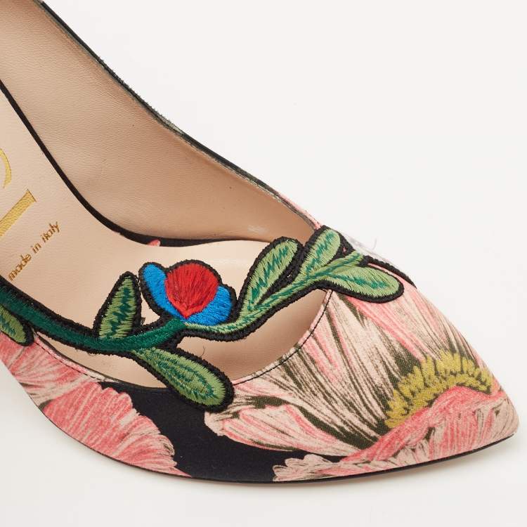 Pre Owned Gucci Black/Pink Floral Satin Ophelia Pumps Size 40.5
