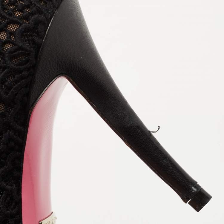 Pre Owned Gucci Black Mesh and Lace Virginia Mary Jane Pumps Size 38.5