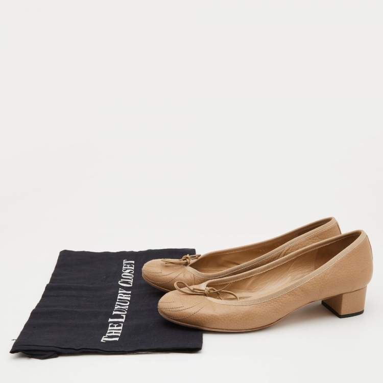 Pre Owned Gucci Beige Leather Interlocking G Ballet Flats Size 38