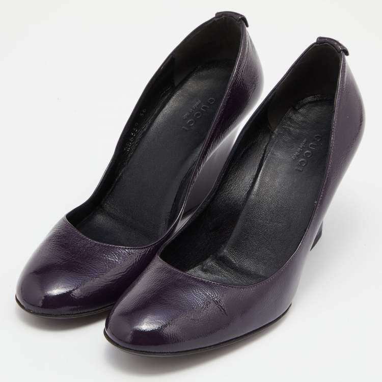 Pre Owned Gucci Purple Patent Leather Wedge Round Toe Pumps Size 36