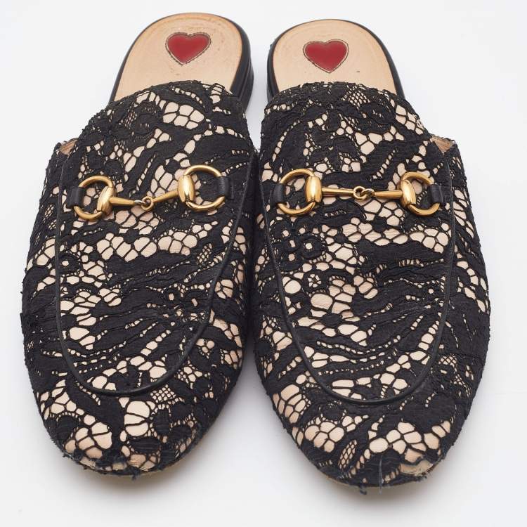 Pre Owned Gucci Black/Beige Satin and Lace Princetown Mules Size 39