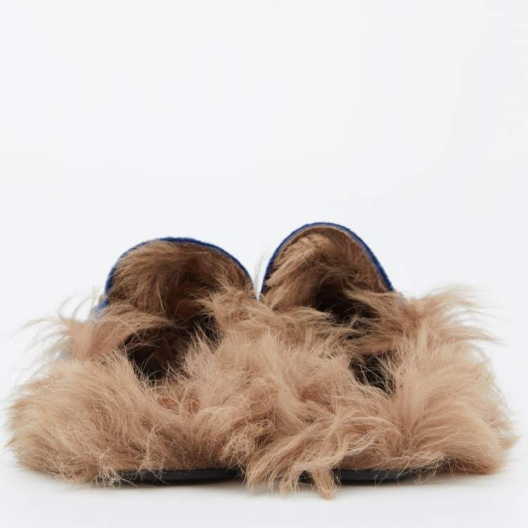 Pre Owned Gucci Blue Velvet and Fur Princetown Mules Size 40.5