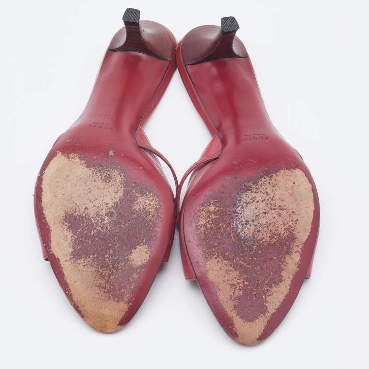 مملوكة مسبقًا Gucci Cherry Red Leather Cross Slide Sandals Size 39