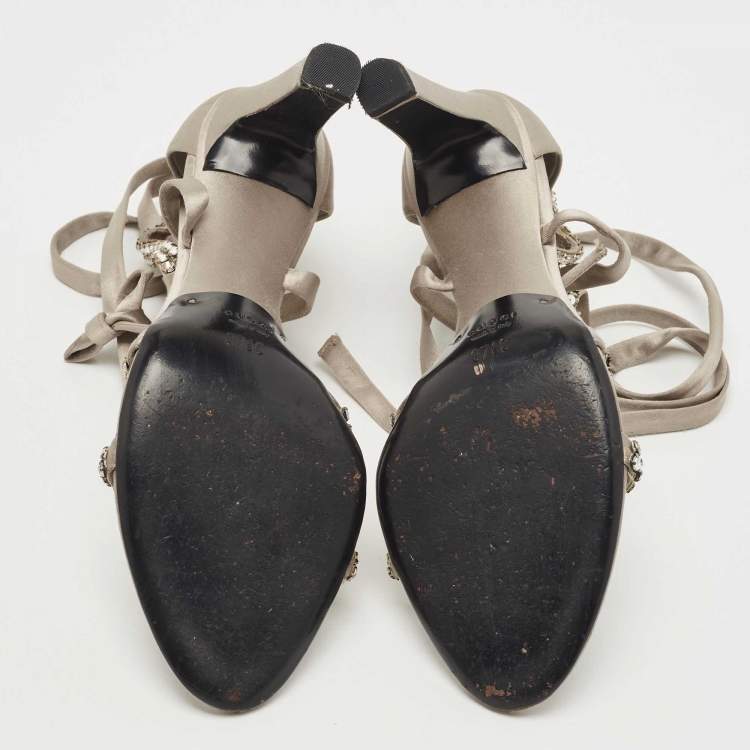 Pre Owned Gucci Grey Satin Crystal Embellished Ankle Wrap Sandals Size 37.5