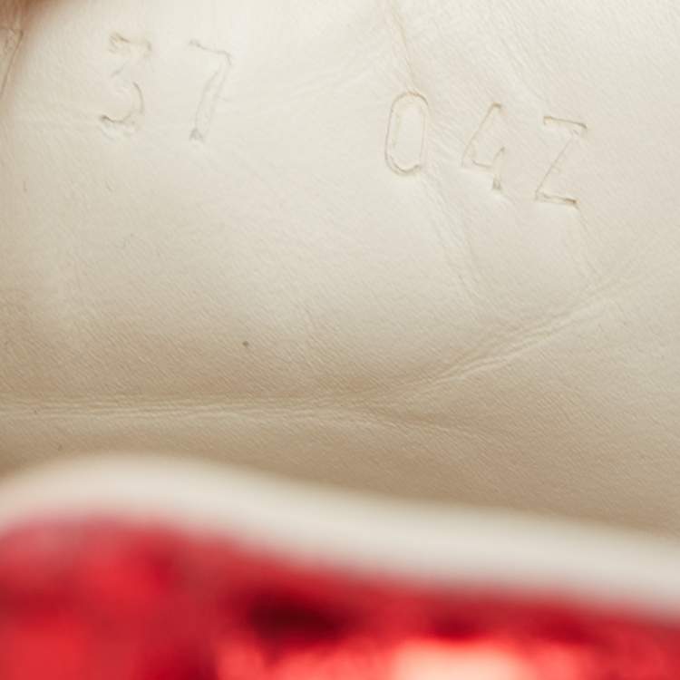 Pre Owned Gucci White Leather Faux Pearl and Spikes Embellished Ace Sneakers Size 37