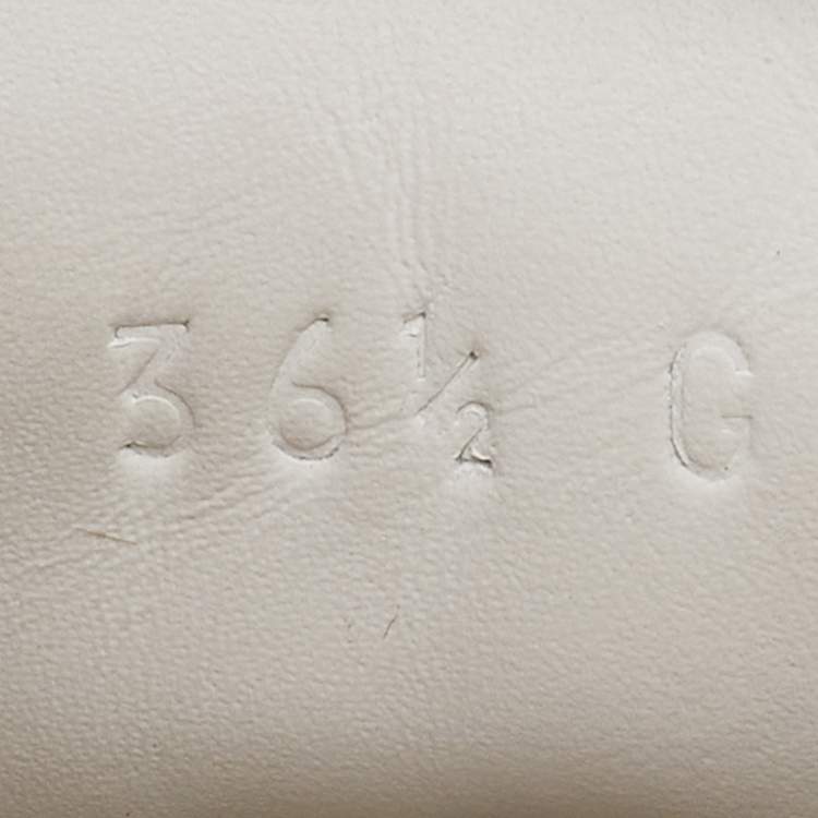 مملوكة مسبقًا Gucci White Floral Embroidered Leather Ace Low Top Sneakers Size 36.5