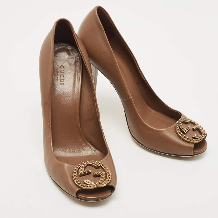 Pre Owned Gucci Brown Leather GG Peep Toe  Pumps Size 41