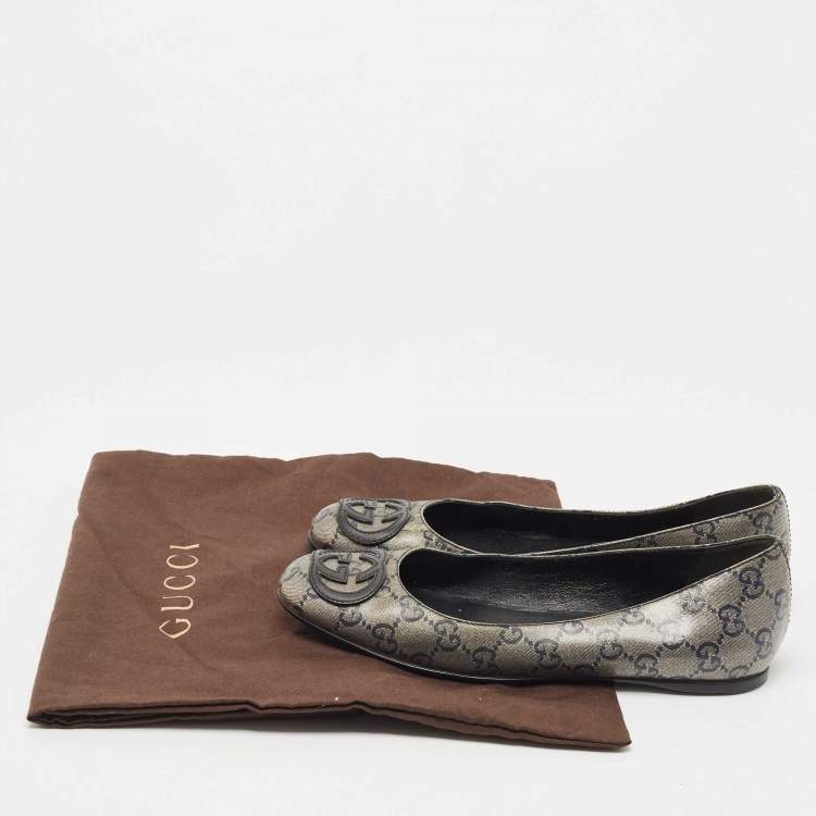 Pre Owned Gucci Grey Coated Canvas GG Ballet Flats Size 36