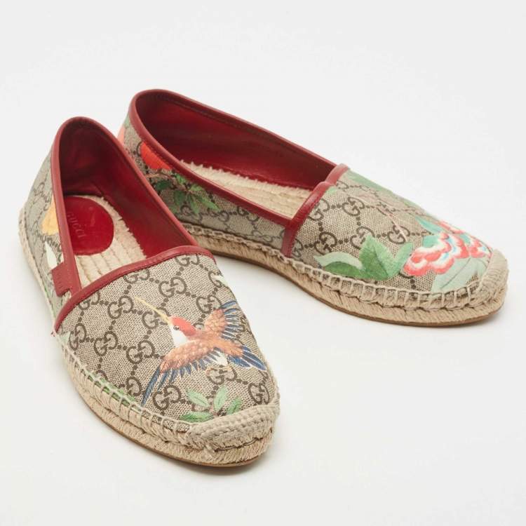 Pre Owned Gucci Beige Flora Print Coated Canvas and Leather Slip On Espadrilles Size 39