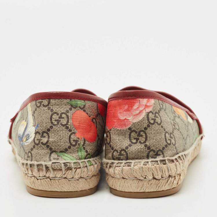 Pre Owned Gucci Beige Flora Print Coated Canvas and Leather Slip On Espadrilles Size 39