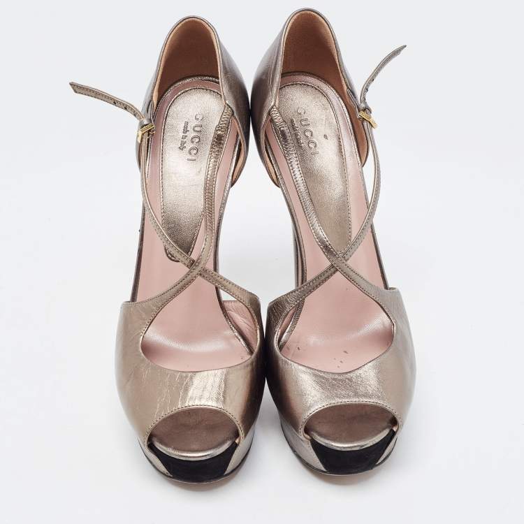 Pre Owned Gucci Metallic Grey Leather Ankle Strap Peep Toe Platform Pumps Size 38
