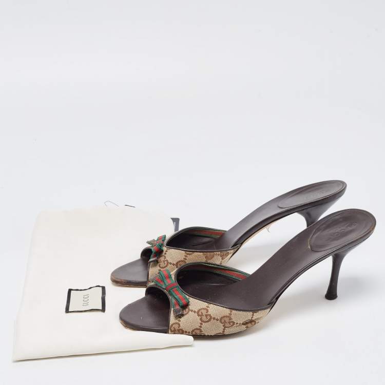 Pre Owned Gucci Beige/Brown GG Canvas Web Bow Slide Sandals Size 40.5