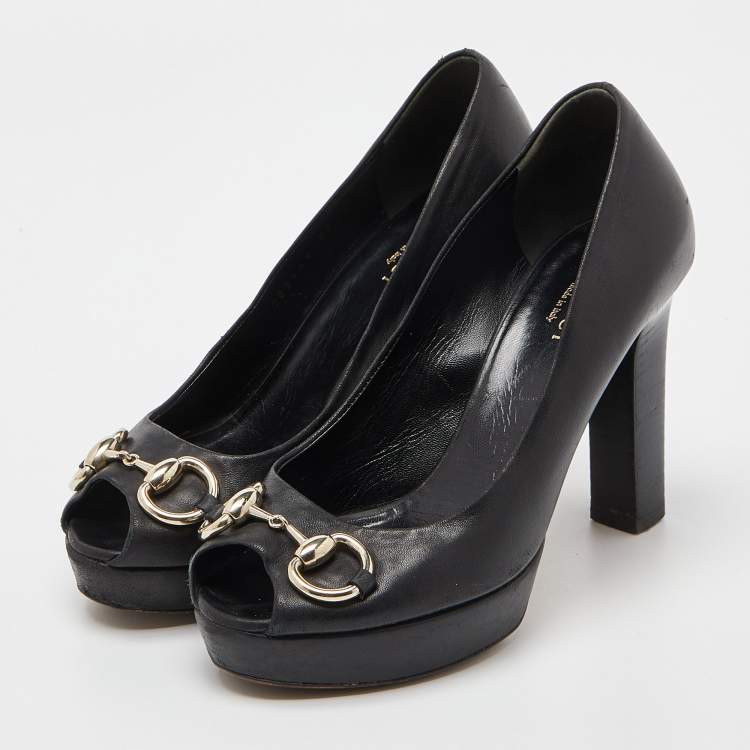 Pre Owned Gucci Black Leather Horsebit Peep Toe Pumps Size 35