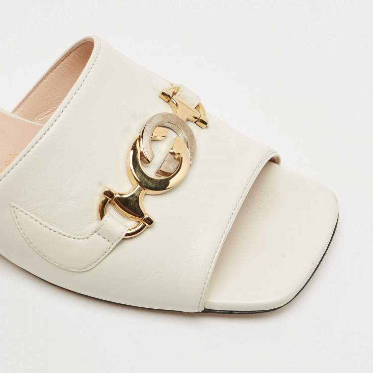 Pre Owned Gucci Cream Leather Zumi Interlocking G Horsebit Slides Size 37