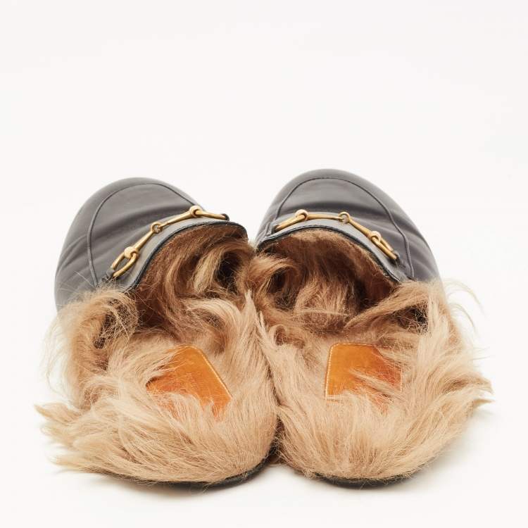 Pre Owned Gucci Black Leather and Fur Princetown Flat Mules Size 40