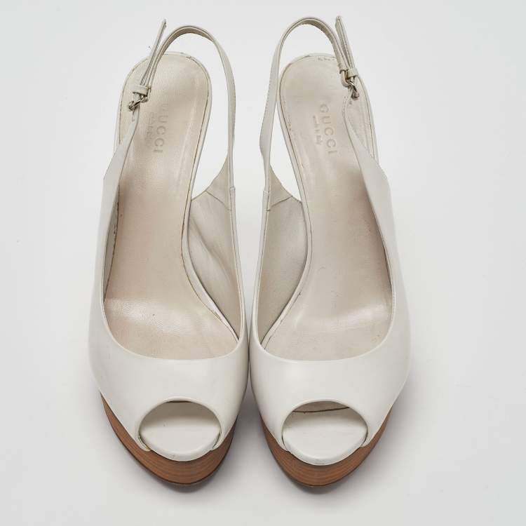 Pre Owned Gucci White Leather Wooden Wedge Slingback Sandals Size 37.5