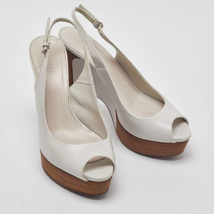 Pre Owned Gucci White Leather Wooden Wedge Slingback Sandals Size 37.5