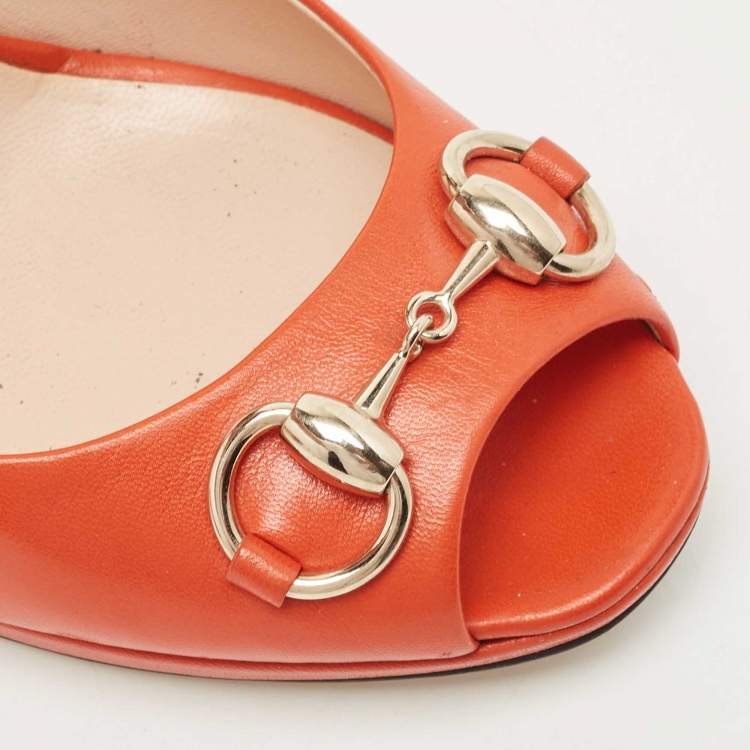 Pre Owned Gucci Orange Leather Hollywood Horsebit Peep Toe  Pumps Size 37