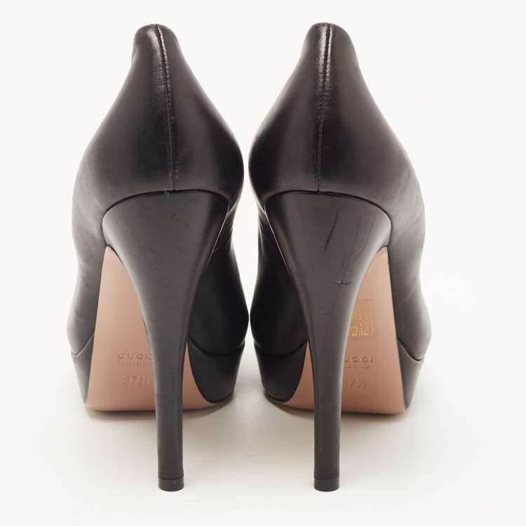 مملوكة مسبقًا Gucci Black Leather Platform Round Toe Pumps Size 37.5